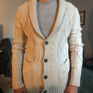 Men’s size Medium Cardigan. Never worn.